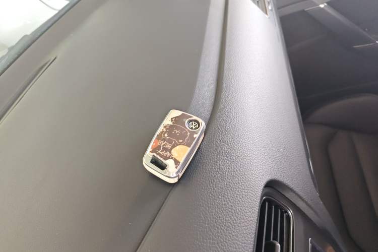 Used Volkswagen Golf 2015 1.4TSI Automatic Luxury Model Vehicle Key