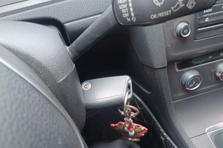 Used Volkswagen Golf 2015 1.4TSI Automatic Comfort Model Vehicle Key