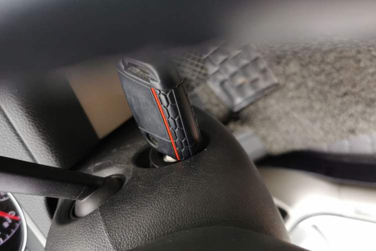 Used Volkswagen Golf 2015 1.4TSI Automatic Comfort Model Vehicle Key