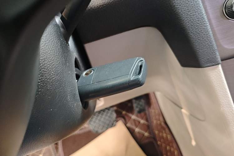 Used Volkswagen Golf 2015 1.4TSI Automatic Comfort Model Vehicle Key