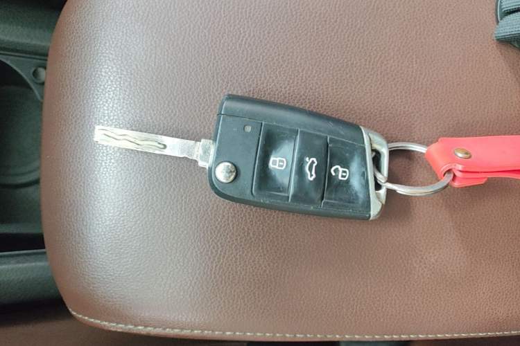Used Volkswagen Golf 2015 1.4TSI Sportsvan Vehicle Key
