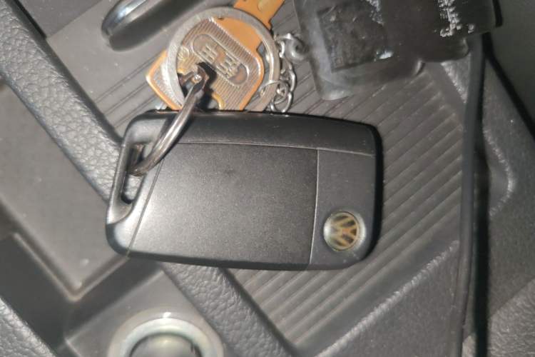 Used Volkswagen Golf 2015 1.4TSI Automatic Luxury Model Vehicle Key