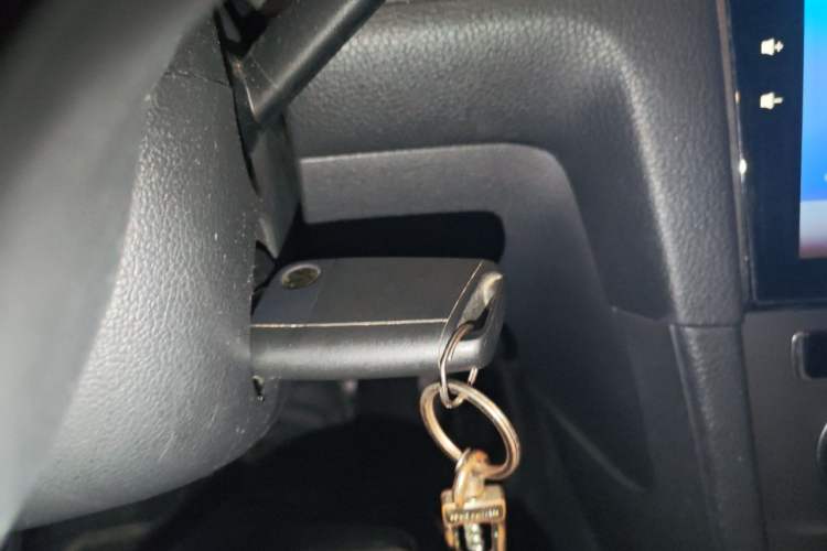 Used Volkswagen Golf 2015 1.4TSI Automatic Comfort Model Vehicle Key