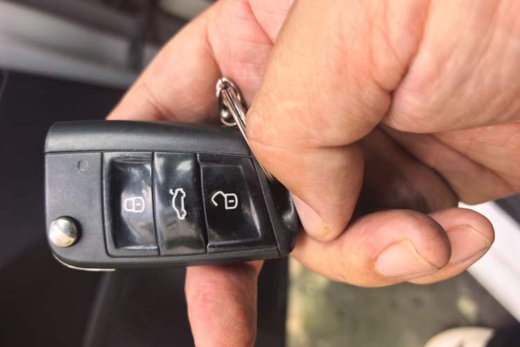 Used Volkswagen Golf 2015 1.4TSI Automatic Comfort Model Vehicle Key
