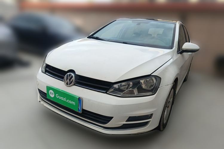 Used Volkswagen Golf 2015 1.4TSI Automatic Luxury Model Guazi used car, China used car export, Used car for sale, Used  cars, Cheapest cars for sale