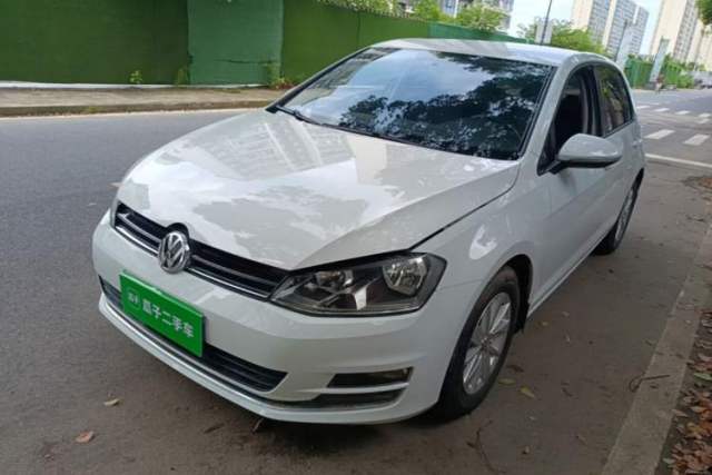 Used Volkswagen Golf 2015 1.6L Automatic Fashion Model