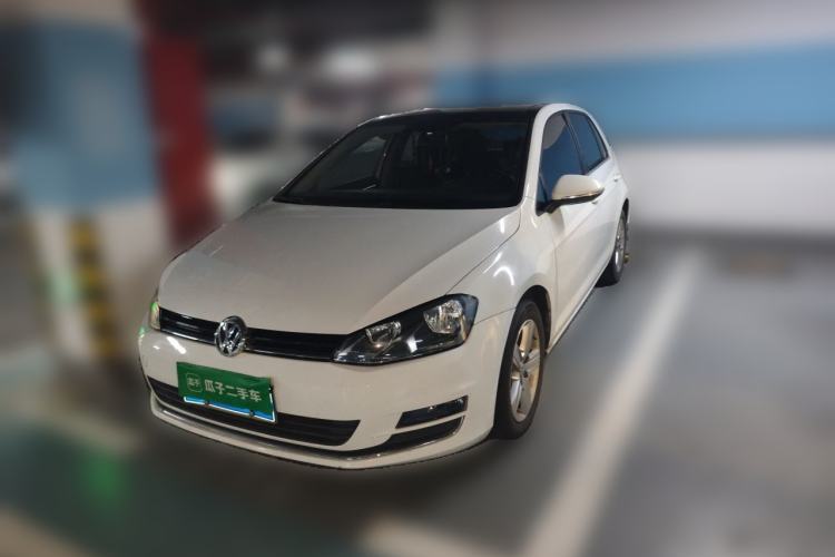 Used Volkswagen Golf 2015 1.4TSI Automatic Comfort Model Guazi used car, China used car export, Used car for sale, Used cars, Cheapest cars for sale