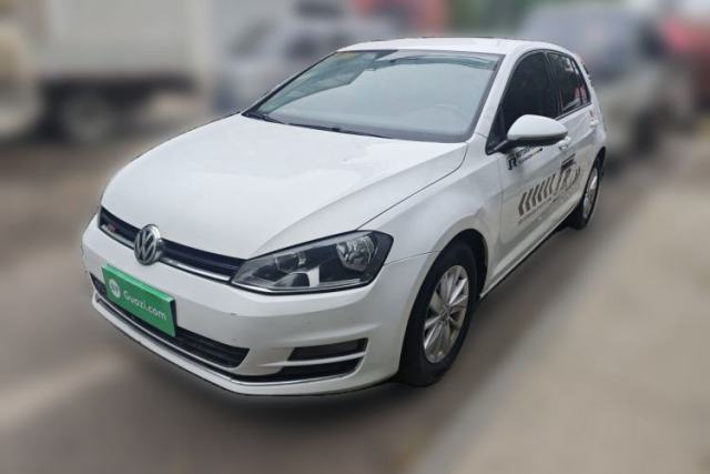 Used Volkswagen Golf 2015 1.6L Manual Fashion Edition