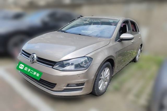 Used Volkswagen Golf 2015 1.6L Manual Fashion Edition