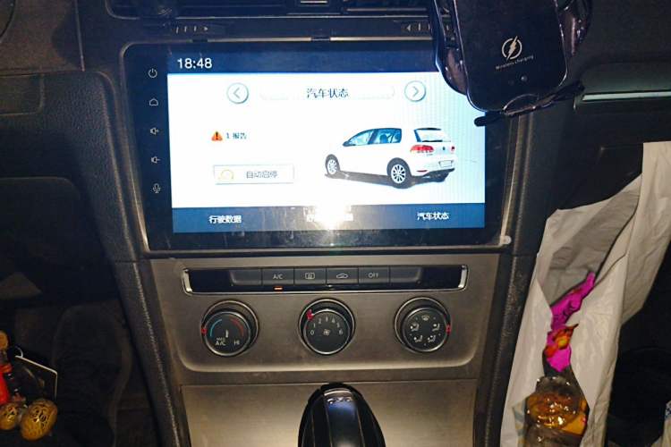 Used Volkswagen Golf 2015 1.4TSI Automatic Comfort Model Audio And AC Panel