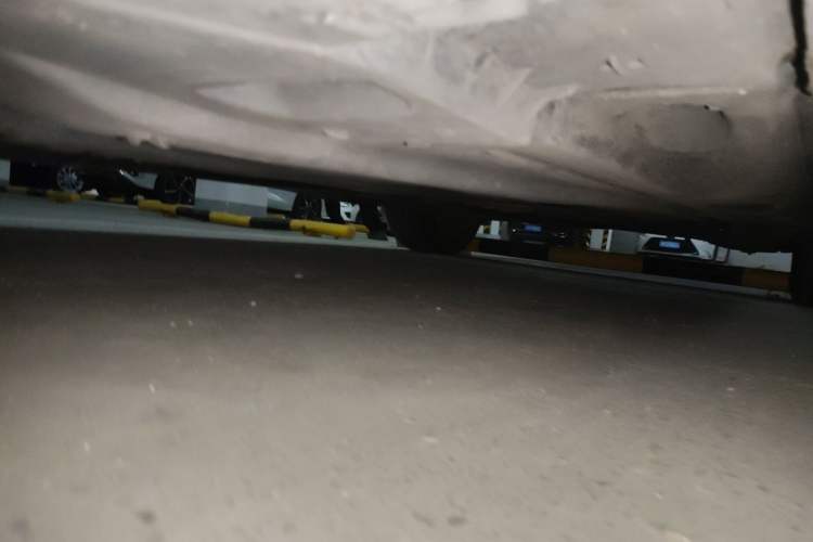 Used Volkswagen Golf 2015 1.6L Automatic Comfort Model Chassis Front Left