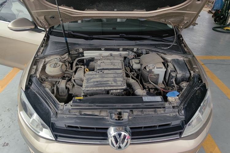Used Volkswagen Golf 2015 1.6L Automatic Comfort Model Engine Bay