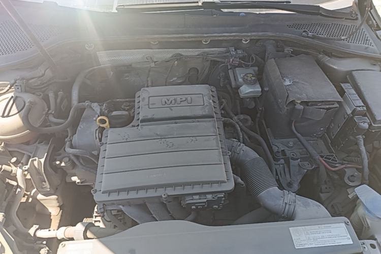 Used Volkswagen Golf 2015 1.6L Automatic Comfort Model Engine Bay