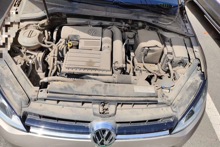 Used Volkswagen Golf 2015 1.4TSI Automatic Comfort Model Engine Bay