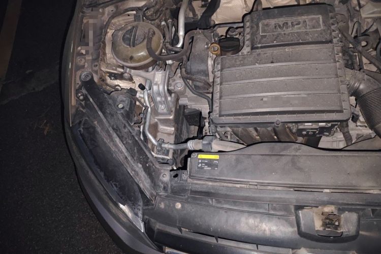 Used Volkswagen Golf 2015 1.6L Automatic Fashion Model Engine Bay Right
