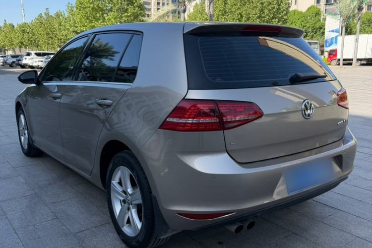 Used Volkswagen Golf 2015 1.4TSI Automatic Comfort Model Exterior 4