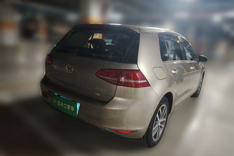 Used Volkswagen Golf 2015 1.4TSI Automatic Luxury Model Exterior 5