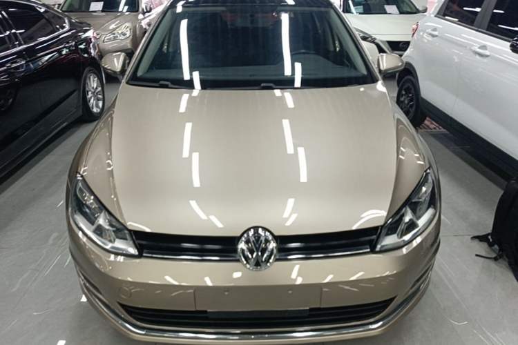 Used Volkswagen Golf 2015 1.4TSI Automatic Comfort Model Front