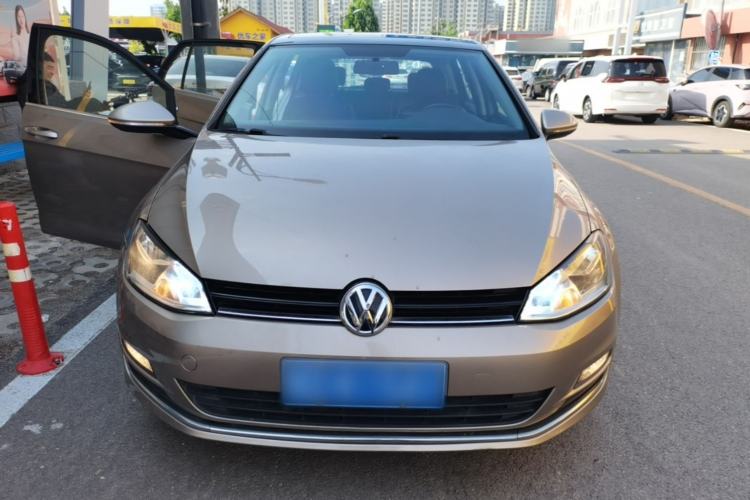 Used Volkswagen Golf 2015 1.6L Automatic Comfort Model Front