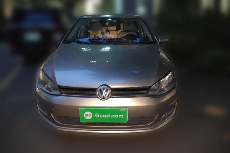 Used Volkswagen Golf 2015 1.6L Automatic Fashion Model Front