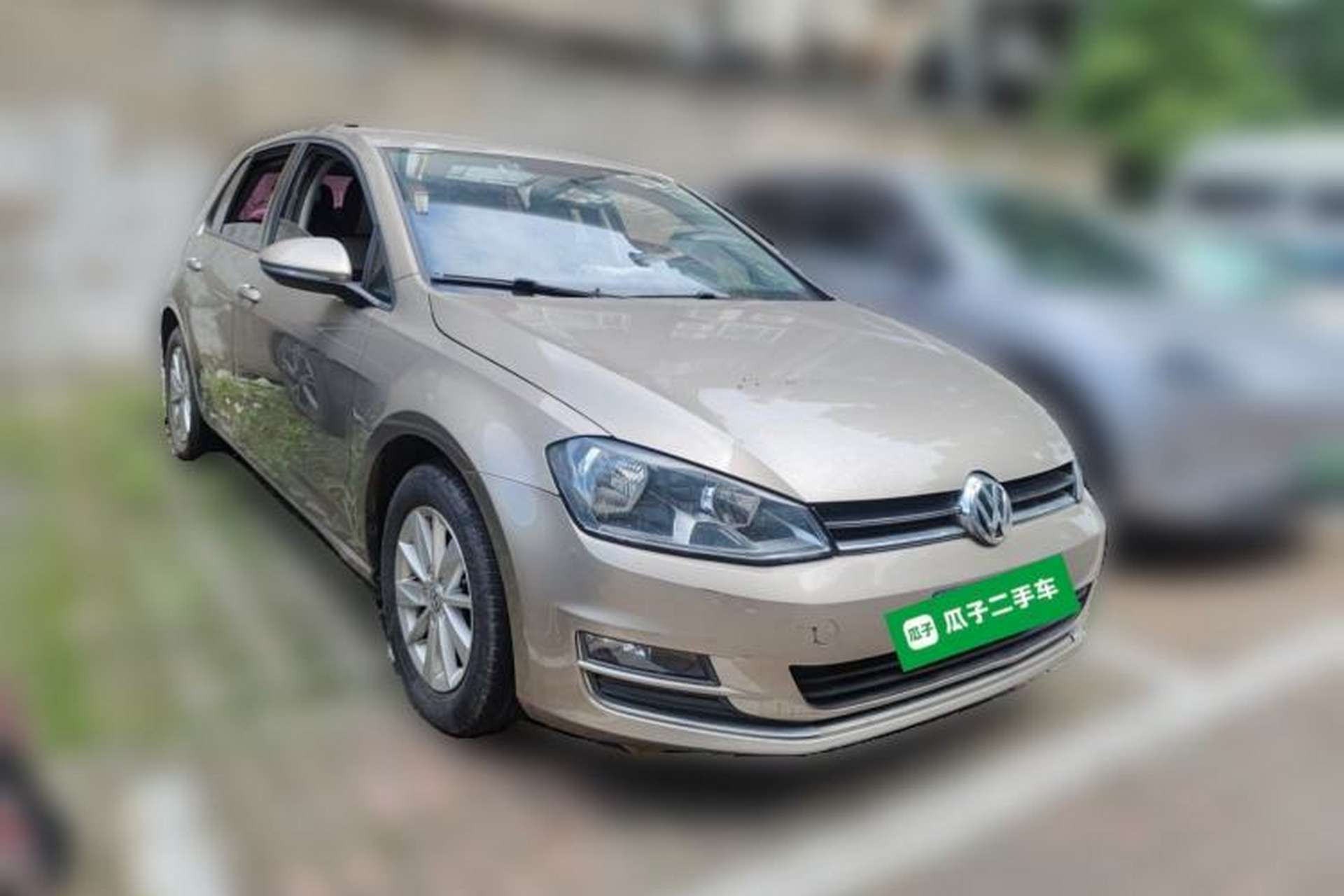 Used Volkswagen Golf 2015 1.6L Manual Fashion Edition Front Right 45 Deg