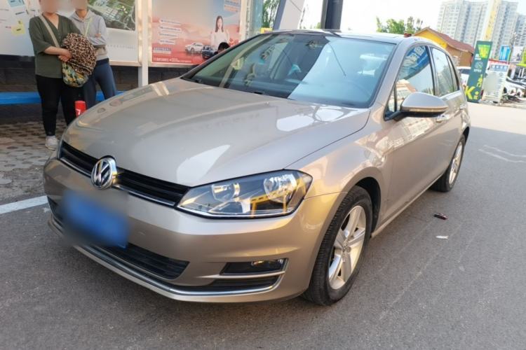 Used Volkswagen Golf 2015 1.6L Automatic Comfort Model Guazi used car, China used car export, Used car for sale, Used cars, Cheapest cars for sale