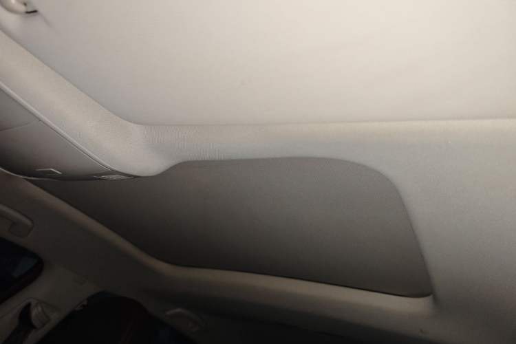 Used Volkswagen Golf 2015 1.6L Automatic Comfort Model Headliner