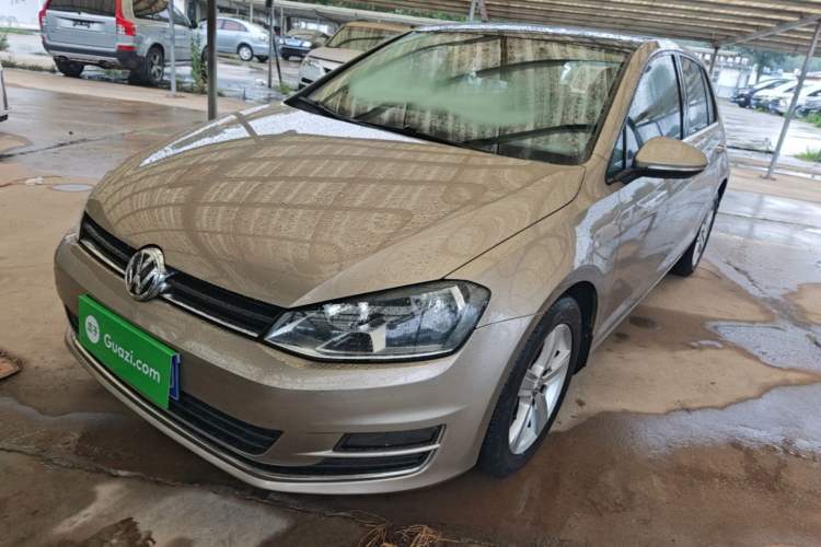 Used Volkswagen Golf 2015 1.6L Automatic Comfort Model Guazi used car, China used car export, Used car for sale, Used cars, Cheapest cars for sale
