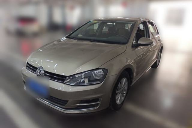 Used Volkswagen Golf 2015 1.6L Manual Fashion Edition