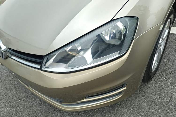Used Volkswagen Golf 2015 1.4TSI Automatic Comfort Model Left Front Headlight
