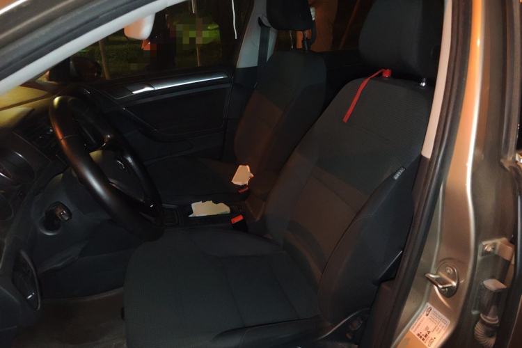 Used Volkswagen Golf 2015 1.6L Automatic Comfort Model Left Front Seat