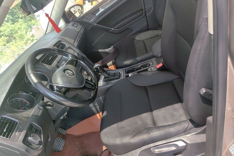 Used Volkswagen Golf 2015 1.4TSI Automatic Comfort Model Left Front Seat