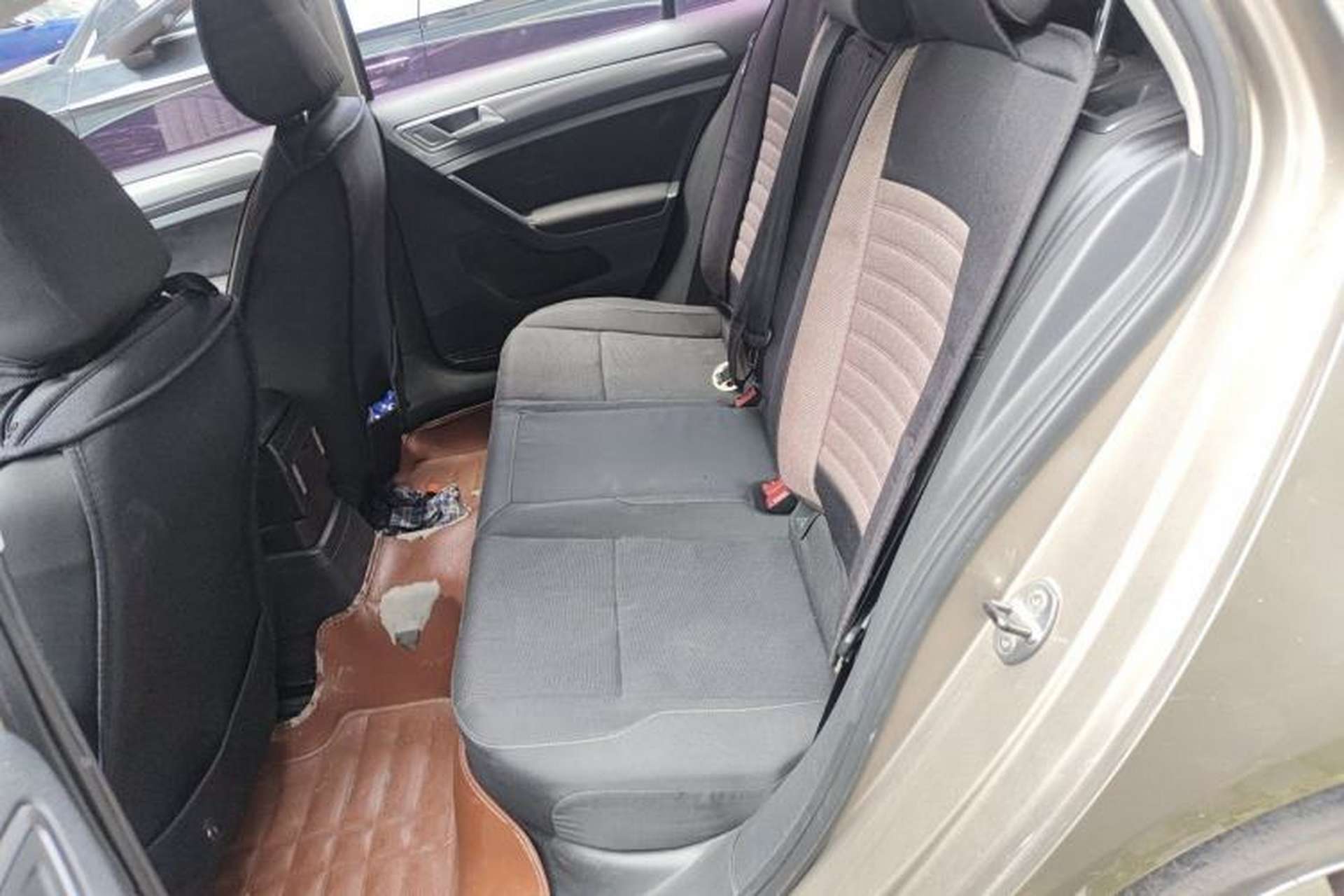 Used Volkswagen Golf 2015 1.6L Manual Fashion Edition Left Rear Seat