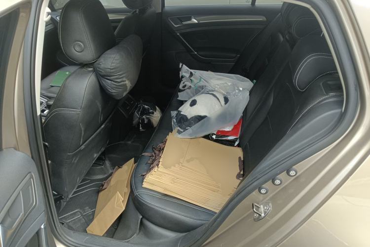 Used Volkswagen Golf 2015 1.6L Automatic Comfort Model Left Rear Seat