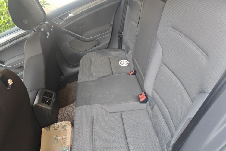 Used Volkswagen Golf 2015 1.4TSI Automatic Comfort Model Left Rear Seat