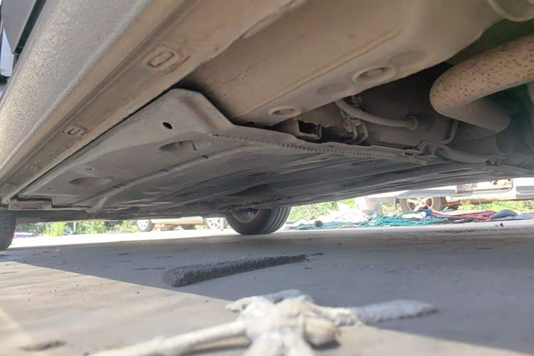 Used Volkswagen Golf 2015 1.4TSI Automatic Comfort Model Left Side Sill