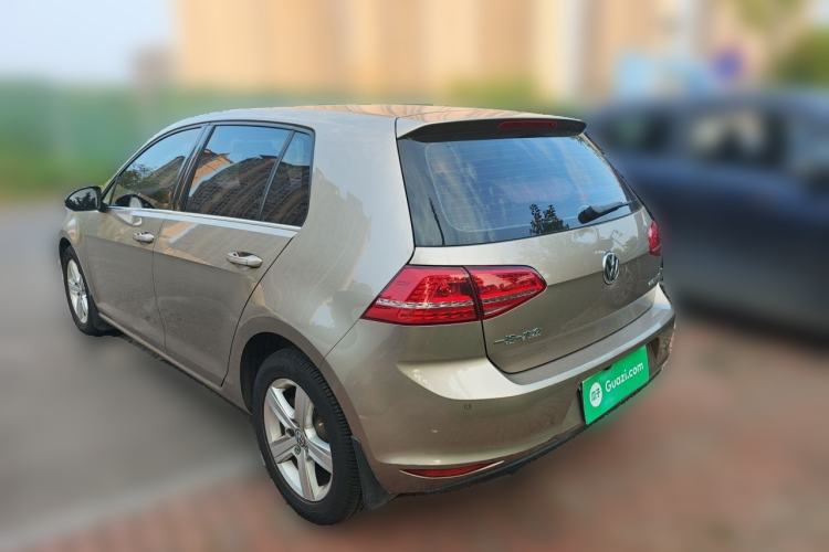 Used Volkswagen Golf 2015 1.4TSI Automatic Comfort Model Rear Left 45 Deg