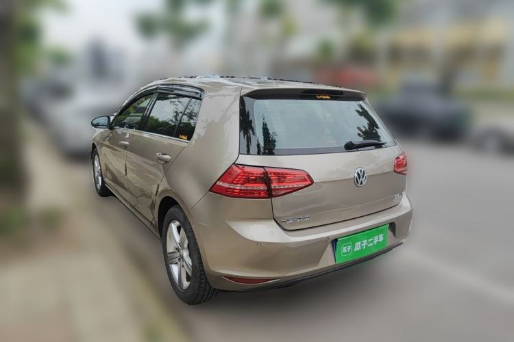 Used Volkswagen Golf 2015 1.4TSI Manual Comfort Model Rear Left 45 Deg