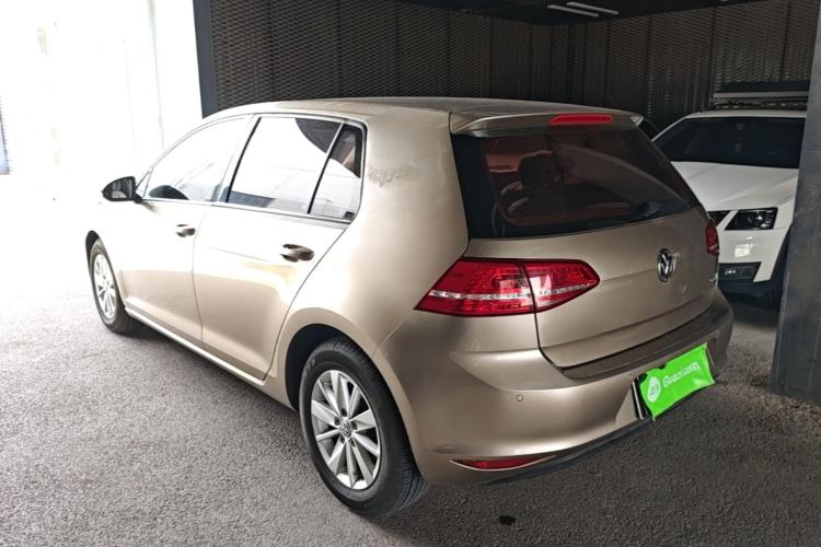 Used Volkswagen Golf 2015 1.6L Automatic Fashion Model Rear Left 45 Deg