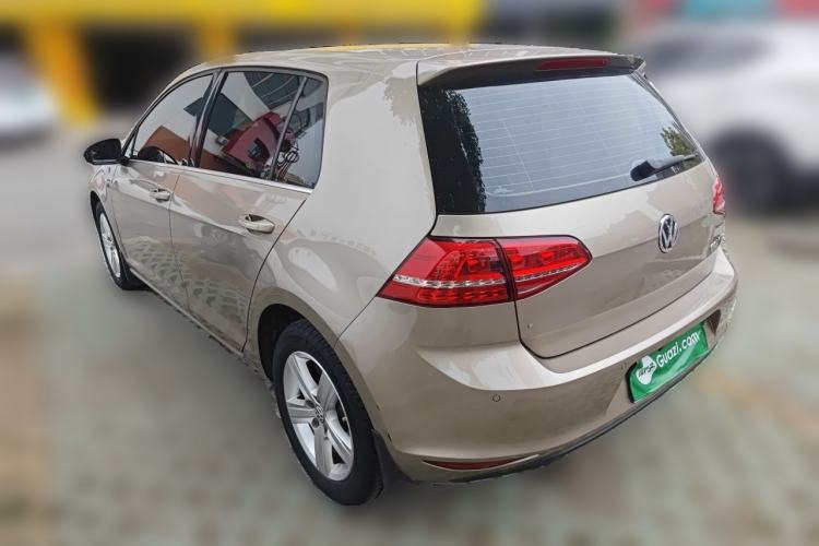 Used Volkswagen Golf 2015 1.4TSI Automatic Comfort Model Rear Left 45 Deg