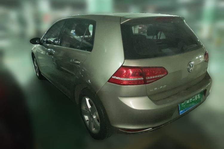 Used Volkswagen Golf 2015 1.4TSI Automatic Comfort Model Rear Left 45 Deg