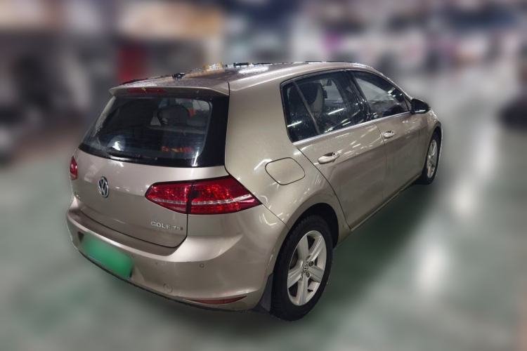 Used Volkswagen Golf 2015 1.4TSI Automatic Comfort Model Rear Right 45 Deg