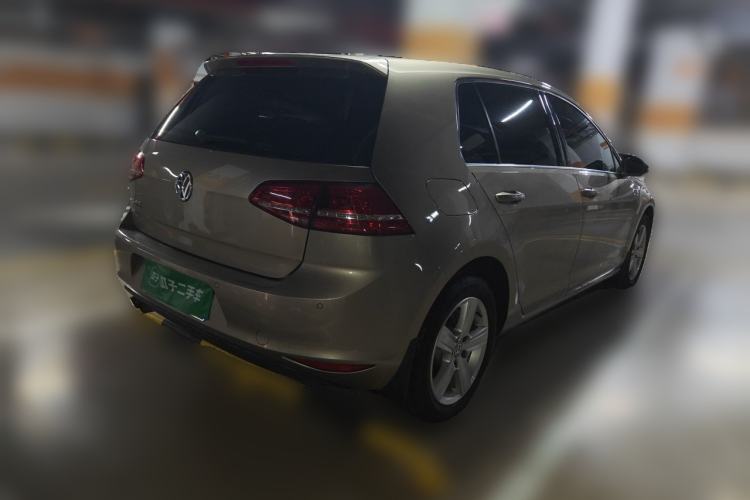 Used Volkswagen Golf 2015 1.4TSI Automatic Comfort Model Rear Right 45 Deg