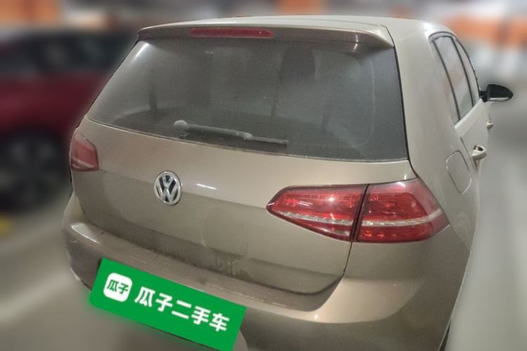 Used Volkswagen Golf 2015 1.6L Automatic Comfort Model Rear Right 45 Deg