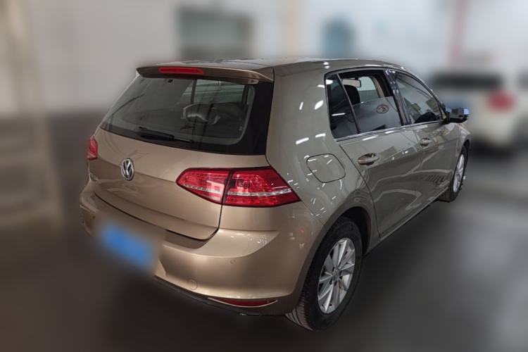 Used Volkswagen Golf 2015 1.6L Manual Fashion Edition Rear Right 45 Deg