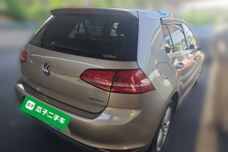 Used Volkswagen Golf 2015 1.6L Automatic Comfort Model Rear Right 45 Deg
