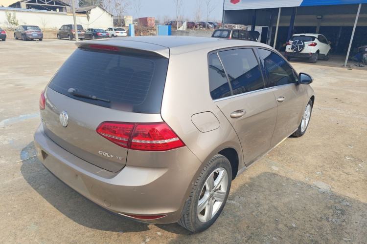 Used Volkswagen Golf 2015 1.4TSI Automatic Comfort Model Rear Right 45 Deg
