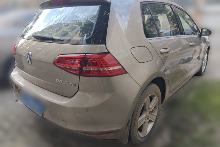 Used Volkswagen Golf 2015 1.4TSI Automatic Comfort Model Rear Right 45 Deg
