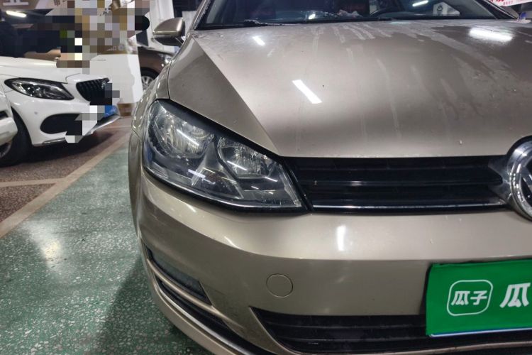 Used Volkswagen Golf 2015 1.4TSI Automatic Comfort Model Right Front Headlight