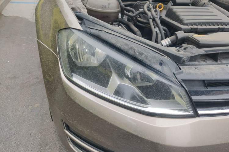 Used Volkswagen Golf 2015 1.2TSI Automatic Comfort Model Right Front Headlight